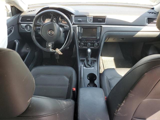 1VWDT7A36HC079224 - 2017 VOLKSWAGEN PASSAT R-LINE Grau Foto 8