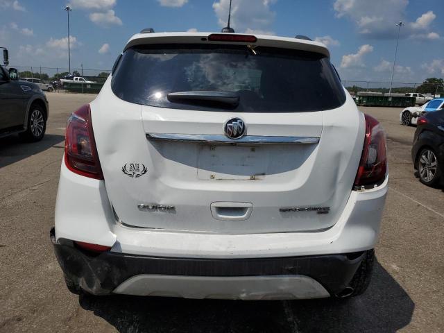 KL4CJESBXJB639928 - 2018 BUICK ENCORE PREFERRED WHITE photo 6