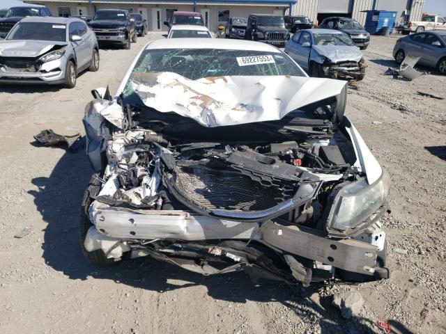 19XFB2F73FE101991 - 2015 HONDA CIVIC SE WHITE photo 5