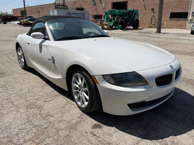 4USBU33588LW73838 - 2008 BMW Z4 3.0 WHITE photo 1