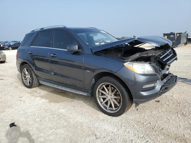 4JGDA5HB0CA076488 - 2012 MERCEDES-BENZ ML 350 4MATIC GRAY photo 4