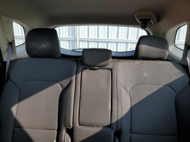 KNAHT8A32E7071858 - 2014 KIA RONDO SILVER photo 10