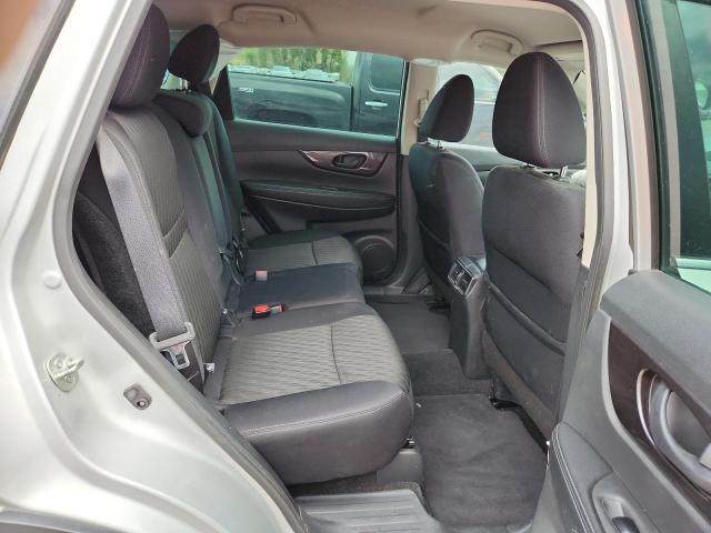 5N1AT2MV6KC815958 - 2019 NISSAN ROGUE S 银色 照片 11