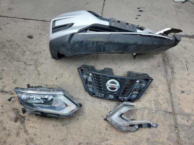 5N1AT2MV6KC815958 - 2019 NISSAN ROGUE S 银色 照片 13