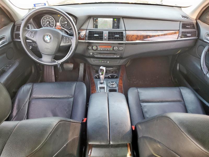 5UXZV4C58D0B09322 - 2013 BMW X5 XDRIVE35I Արծաթագույն լուսանկար 8