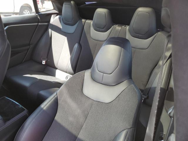 5YJSA1E18GF130293 - 2016 TESLA MODEL S GRAY photo 10