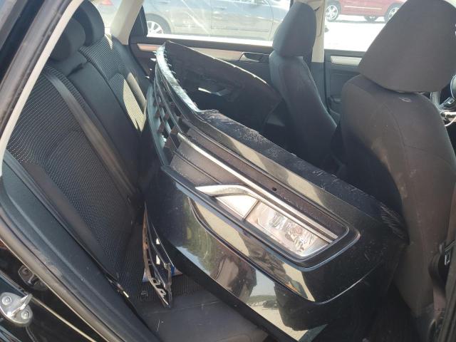 1VWAT7A34GC027799 - 2016 VOLKSWAGEN PASSAT S შავი ფოტო 10