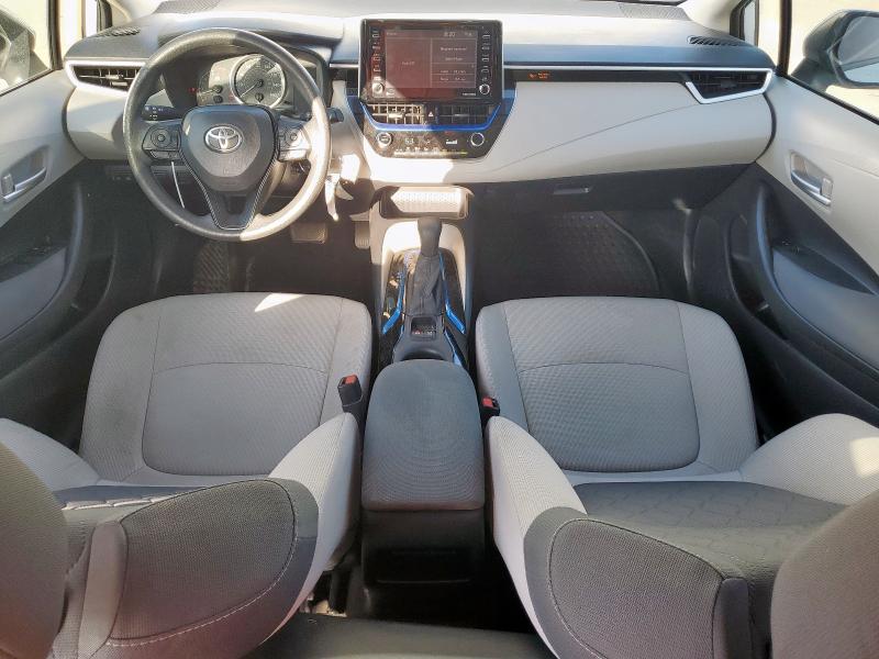 JTDEPMAE2MJ160643 - 2021 TOYOTA COROLLA LE თეთრი ფოტო 8