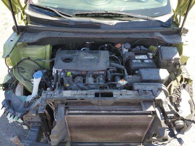 KNDJN2A20K7916575 - 2019 KIA SOUL GREEN photo 11