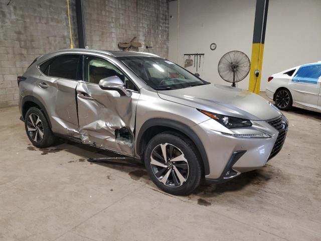JTJBARBZ1K2199358 - 2019 LEXUS NX 300 BASE GRAY photo 4