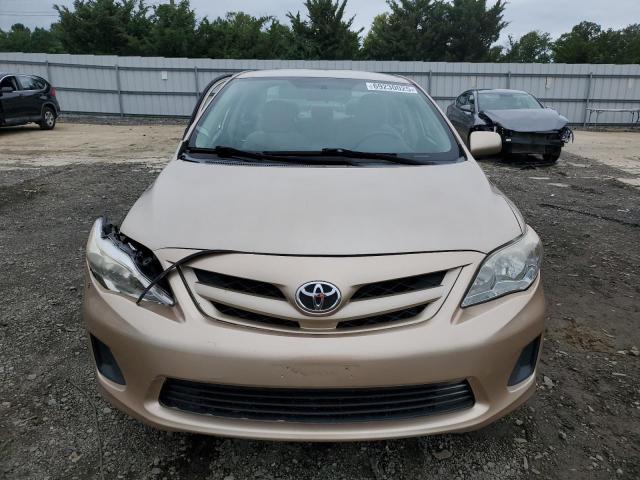 2T1BU4EE8CC803304 - 2012 TOYOTA COROLLA BASE 棕色 照片 5