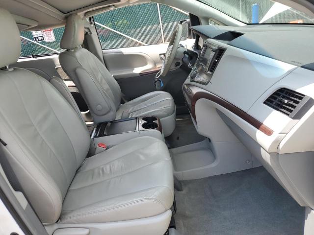 5TDYK3DC7BS156622 - 2011 TOYOTA SIENNA XLE 白色 照片 7