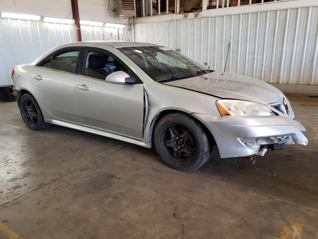 1G2ZA5E08A4135056 - 2010 PONTIAC G6 SILVER photo 4