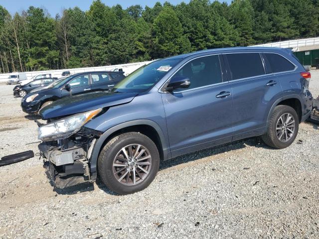 2018 TOYOTA HIGHLANDER SE, 