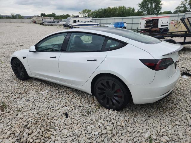 5YJ3E1EC4PF636472 - 2023 TESLA MODEL 3 أبيض صورة 2