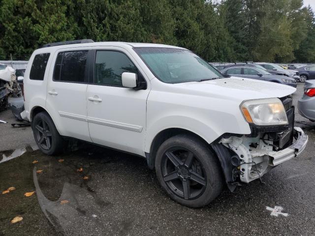 5FNYF3H43AB018358 - 2010 HONDA PILOT EX WHITE photo 4