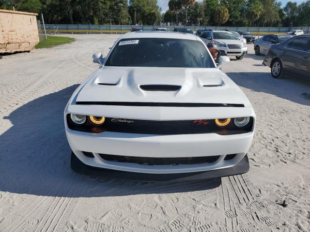 2C3CDZFJ6KH625415 - 2019 DODGE CHALLENGER R/T SCAT PACK WHITE photo 5