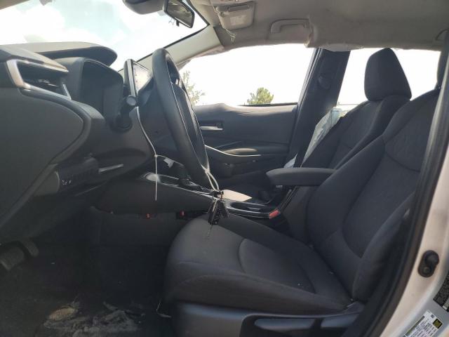 5YFEPMAE8MP168676 - 2021 TOYOTA COROLLA LE SILVER photo 7