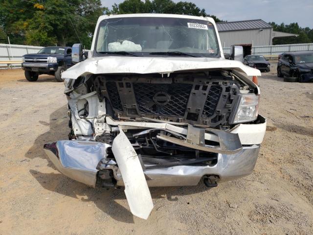 1N6AF0KY1DN110888 - 2013 NISSAN NV 2500 WHITE photo 5