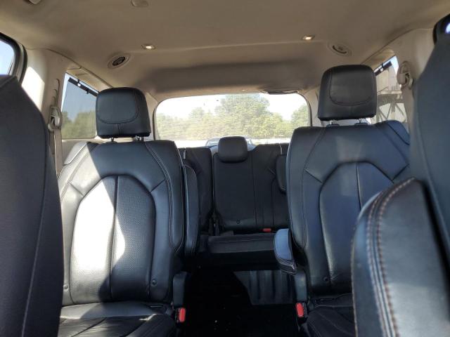 2C4RC1BG4KR507135 - 2019 CHRYSLER PACIFICA TOURING L SILVER photo 10