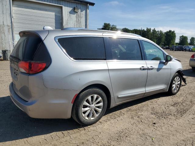2C4RC1BG4KR507135 - 2019 CHRYSLER PACIFICA TOURING L SILVER photo 3