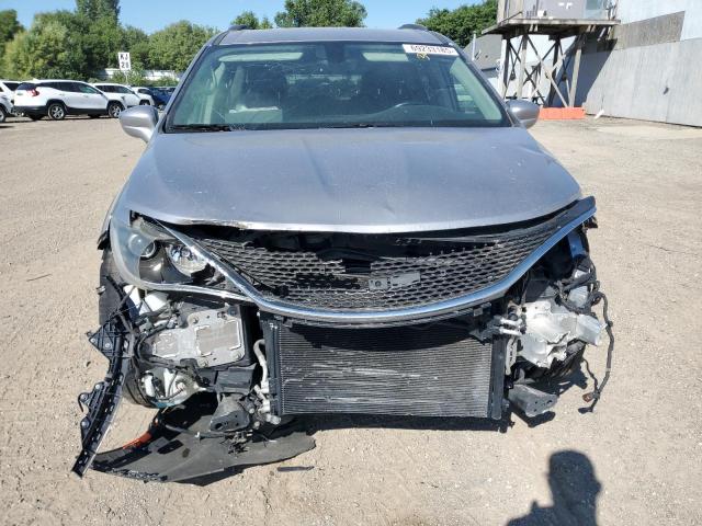2C4RC1BG4KR507135 - 2019 CHRYSLER PACIFICA TOURING L SILVER photo 5