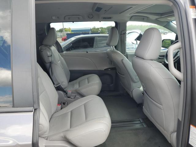 5TDYZ3DC2HS812729 - 2017 TOYOTA SIENNA XLE თაფლისფერი ფოტო 11