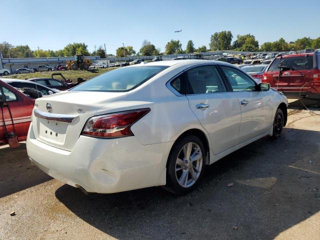 1N4AL3AP7FC221259 - 2015 NISSAN ALTIMA 2.5 WHITE photo 3