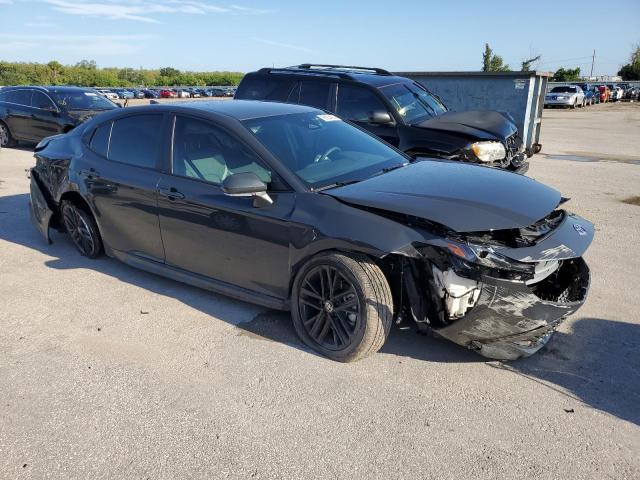 4T1DAACK1SU598186 - 2025 TOYOTA CAMRY XSE GRAY photo 4