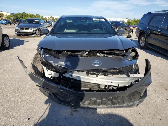 4T1DAACK1SU598186 - 2025 TOYOTA CAMRY XSE GRAY photo 5