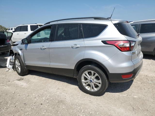 1FMCU0GD7JUD59202 - 2018 FORD ESCAPE SE Gümüş foto 2