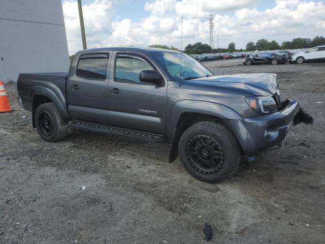 3TMJU4GNXBM116341 - 2011 TOYOTA TACOMA DOUBLE CAB PRERUNNER GRAY photo 4