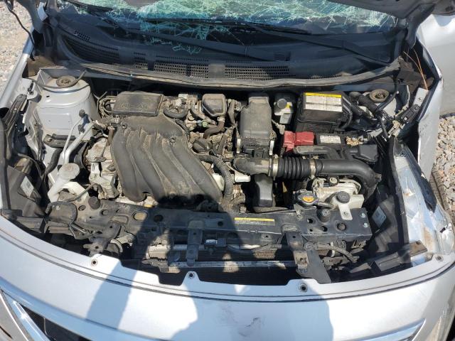 3N1CN7AP5JL824246 - 2018 NISSAN VERSA S SILVER photo 11