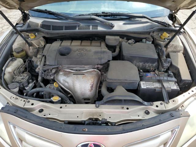 4T1BF3EK7BU128830 - 2011 TOYOTA CAMRY BASE Бежевий фото 11