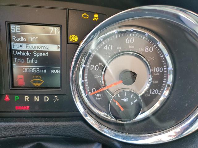 2C4RC1CG8GR303069 - 2016 CHRYSLER TOWN & COU TOURING L WHITE photo 9