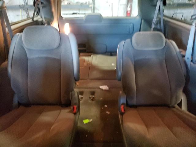 2A4GP54L17R293932 - 2007 CHRYSLER TOWN & COU TOURING 银色 照片 10