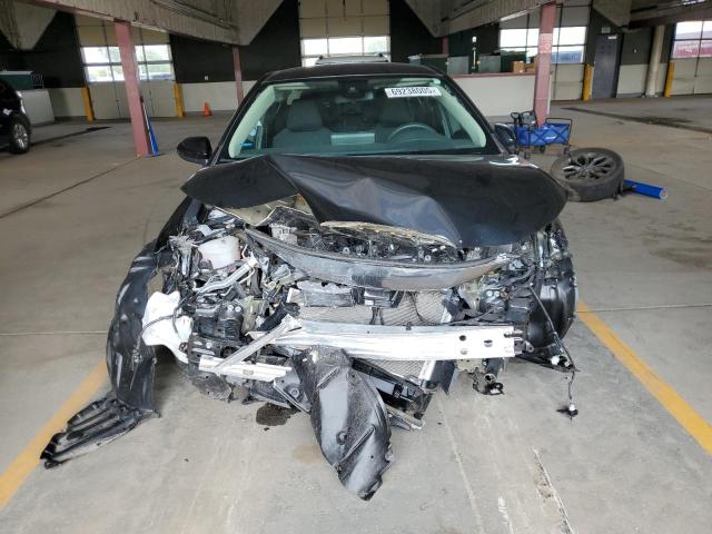 5YFEPMAE2NP354666 - 2022 TOYOTA COROLLA LE 黑色 照片 5