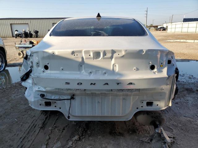 5NPEG4JA4NH135394 - 2022 HYUNDAI SONATA SE WHITE photo 6