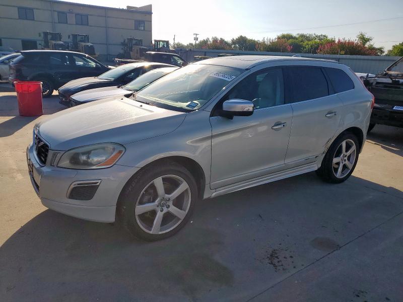 2012 VOLVO XC60 T6, 