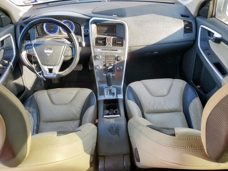 YV4902DZ5C2247063 - 2012 VOLVO XC60 T6 SILVER photo 8