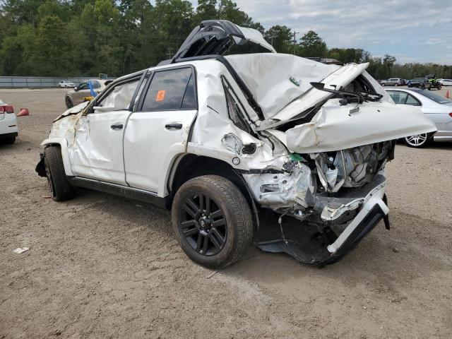 JTEBU5JR7K5710604 - 2019 TOYOTA 4RUNNER SR5 WHITE photo 2