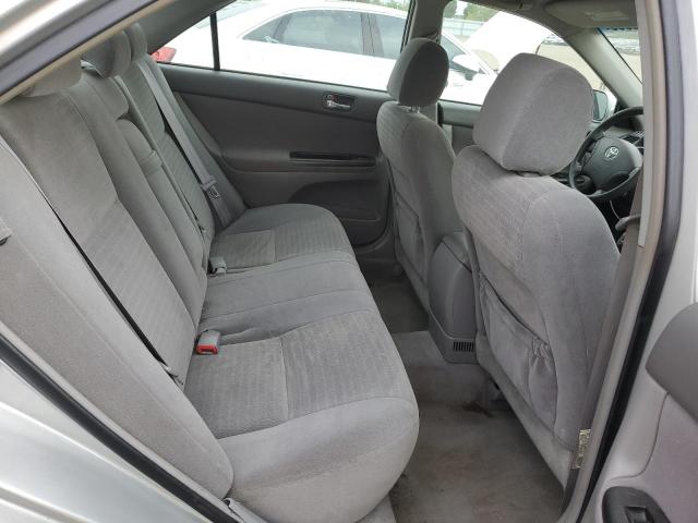 4T1BF32K15U602795 - 2005 TOYOTA CAMRY LE SILVER photo 10