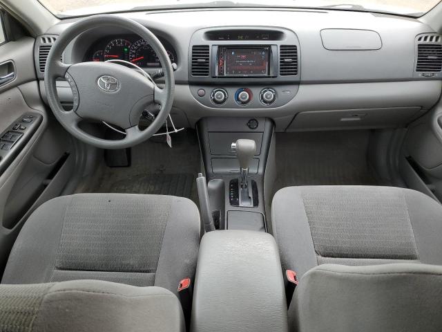 4T1BF32K15U602795 - 2005 TOYOTA CAMRY LE SILVER photo 8