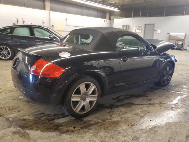 TRUTC28N031004716 - 2003 AUDI TT BLACK photo 3