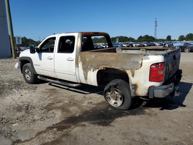 1GCHK43KX9F106421 - 2009 CHEVROLET SILVERADO K2500 HEAVY DUTY WHITE photo 2
