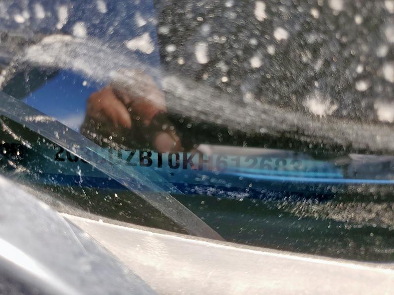 2C3CDZBT0KH612683 - 2019 DODGE CHALLENGER R/T BLUE photo 12