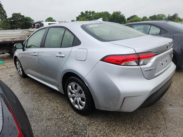 JTDBCMFE8RJ028808 - 2024 TOYOTA COROLLA LE SILVER photo 2