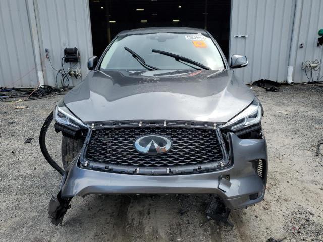 3PCAJ5M12KF121764 - 2019 INFINITI QX50 ESSENTIAL GRAY photo 5