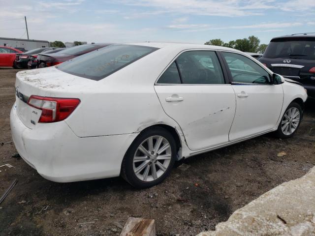 4T1BD1FK8EU105246 - 2014 TOYOTA CAMRY HYBRID WHITE photo 3