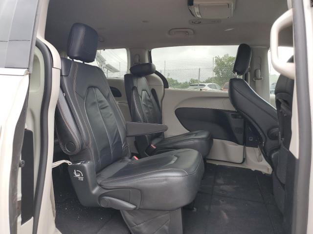 2C4RC1BG2HR771298 - 2017 CHRYSLER PACIFICA TOURING L BEIGE photo 11